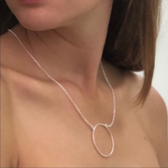 Lele Sadoughi Circle necklace - Picture 9 of 9